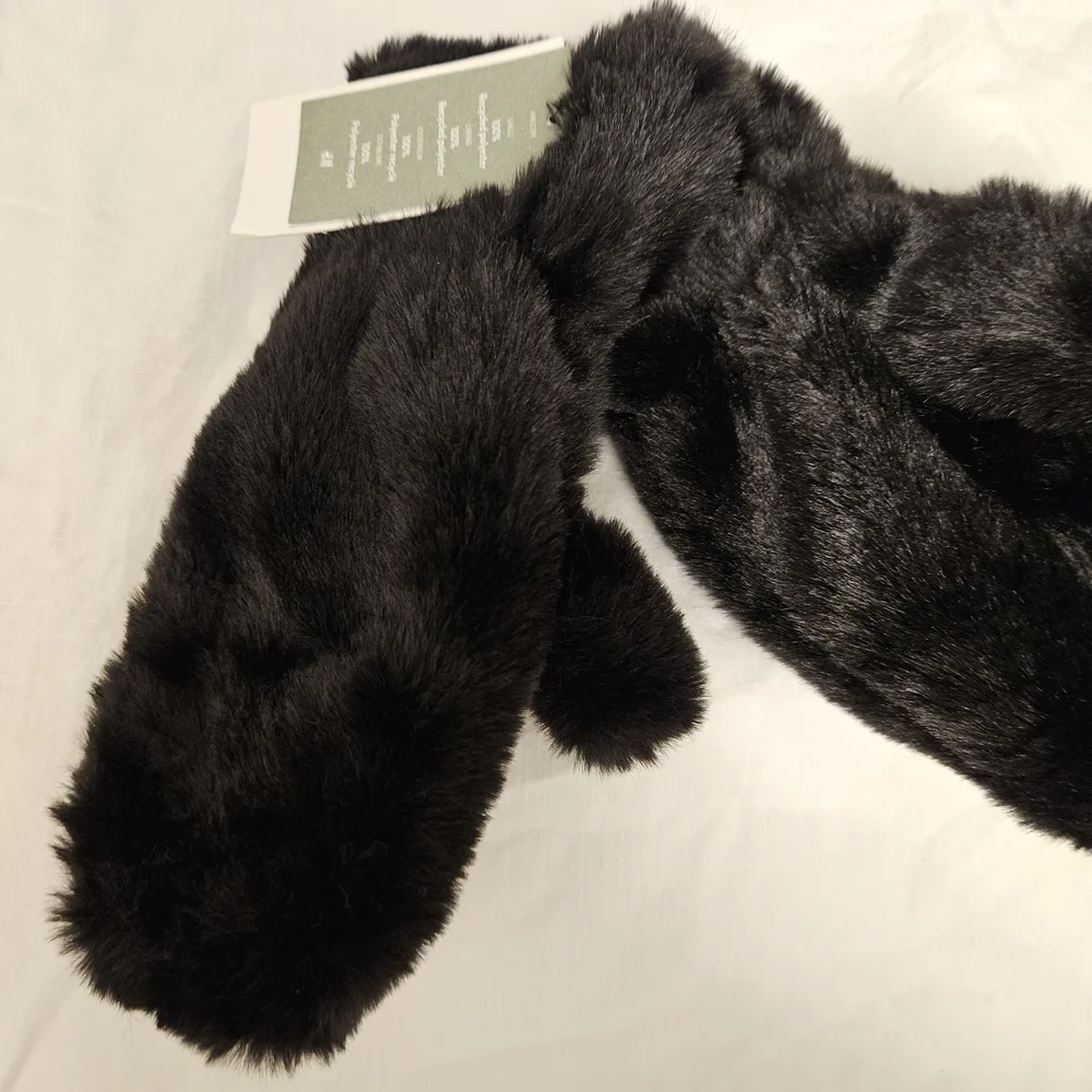 Luxurious Black Faux Fur Mittens